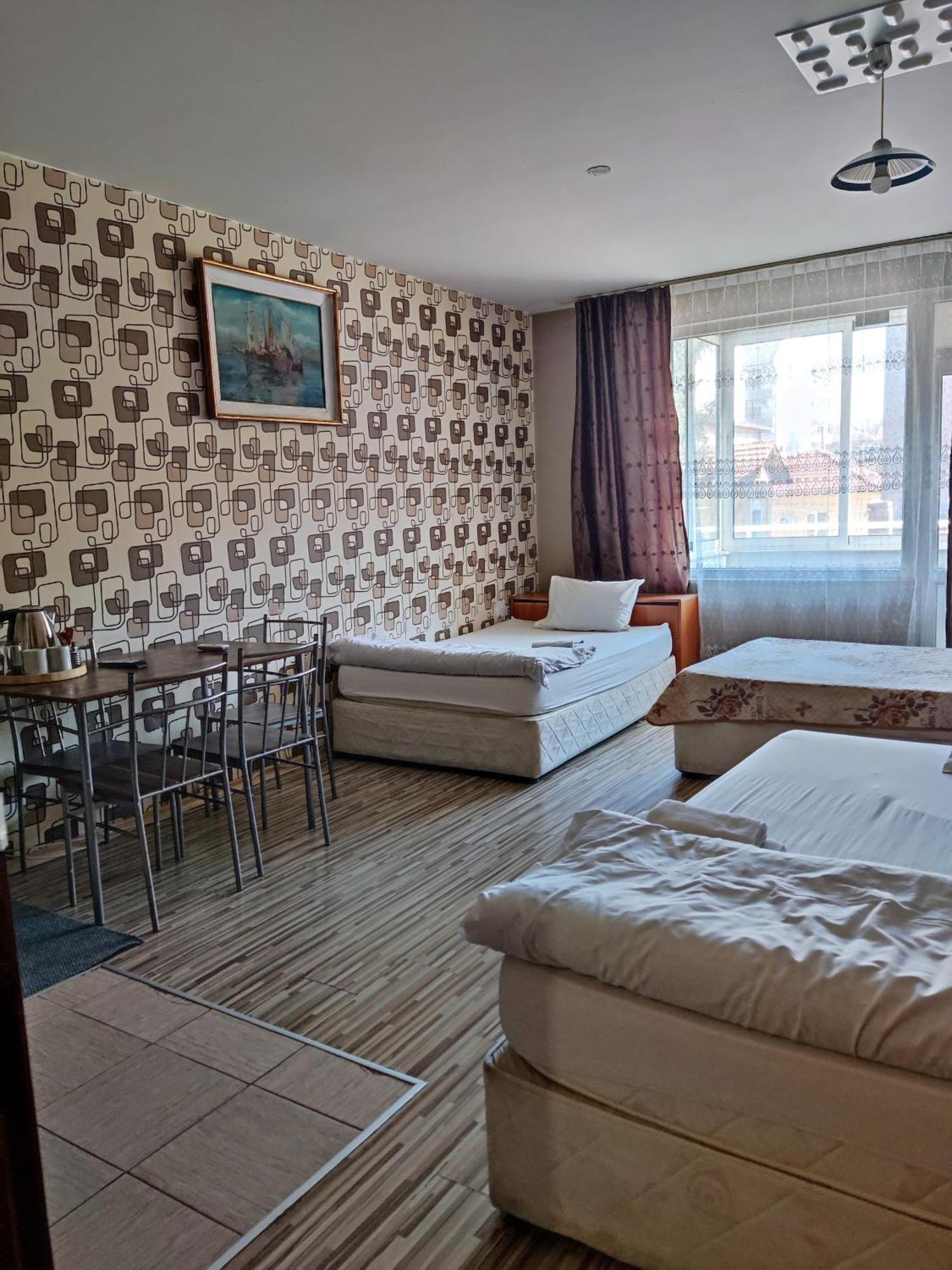 Pleven Rooms Exterior foto
